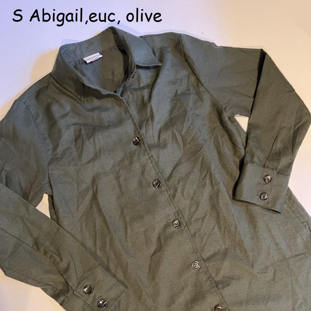 Small Lularoe Abigail button down shirt, olive green